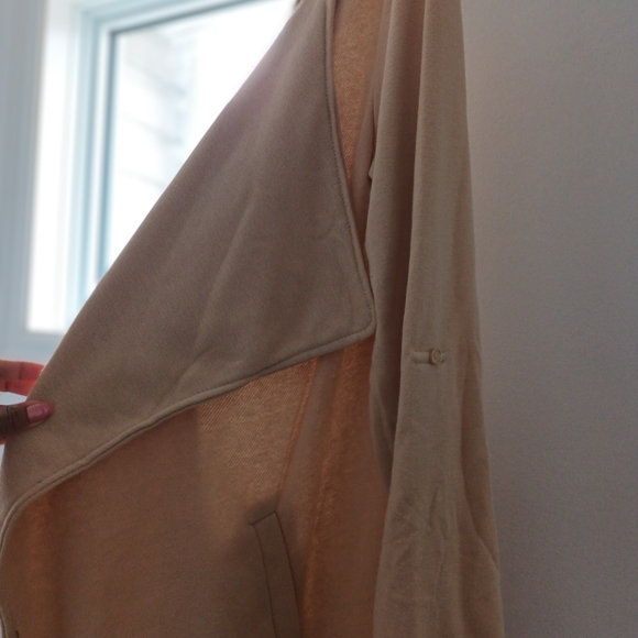 New FOREVER 21 Jacket, cream color - Picture 5 of 7